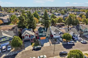 341 Ridgecrest Cir, Suisun City, CA 94585 - Photo 58