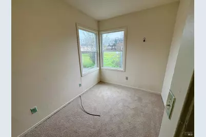 909 Hendley Street, Santa Rosa, CA 95404 - Photo 18