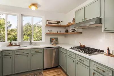 16 Corte Los Sombras, Greenbrae, CA 94904 - Photo 10