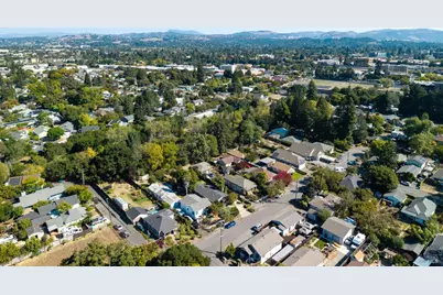 235 Willow Street, Santa Rosa, CA 95401 - Photo 30