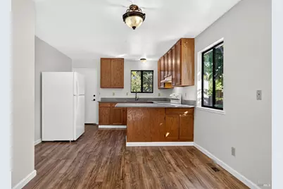 235 Willow Street, Santa Rosa, CA 95401 - Photo 6
