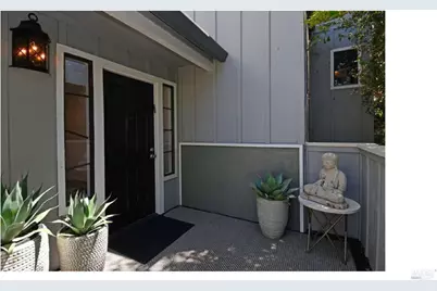 18012 Stanford Court, Sonoma, CA 95476 - Photo 2