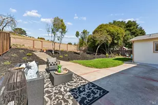 227 Baker St, Benicia, CA 94510 - Photo 4