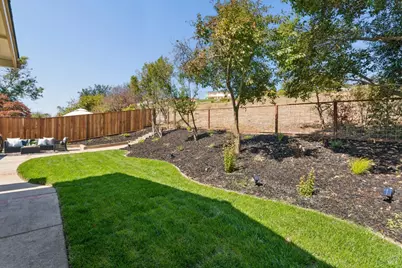 227 Baker Street, Benicia, CA 94510 - Photo 4
