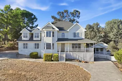 16536 Crescent Court, Hidden Valley Lake, CA 95467 - Photo 2