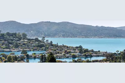 94 Marinero Circle, Tiburon, CA 94920 - Photo 24