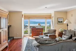 94 Marinero Cir, Tiburon, CA 94920 - Photo 2