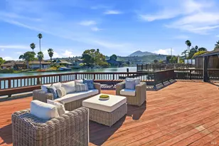 16 Aqua Vista Dr, San Rafael, CA 94901 - Photo 1
