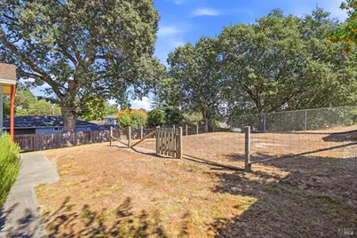 368 E School Street, Cotati, CA 94931 - Photo 34