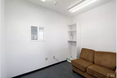 111 Tennessee Street, Vallejo, CA 94590 - Photo 14