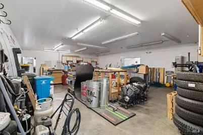 111 Tennessee Street, Vallejo, CA 94590 - Photo 26