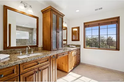75 Atherton Oaks Drive, Novato, CA 94945 - Photo 40