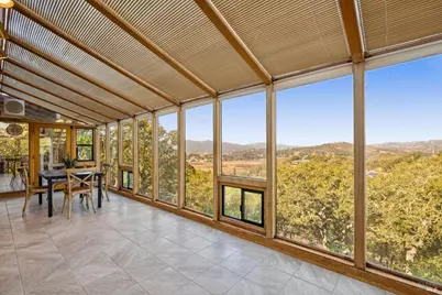 75 Atherton Oaks Drive, Novato, CA 94945 - Photo 32