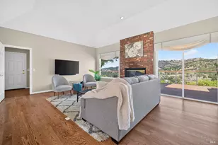 6347 Meadowridge Dr, Santa Rosa, CA 95409 - Photo 14