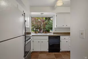 528 Nason St, Santa Rosa, CA 95404 - Photo 30