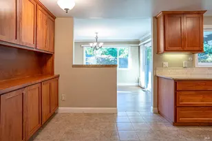 6401 Meadow Creek Ln, Santa Rosa, CA 95409 - Photo 14