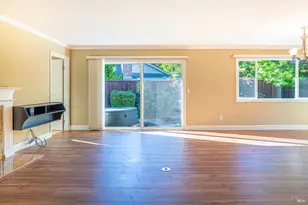 6401 Meadow Creek Ln, Santa Rosa, CA 95409 - Photo 6