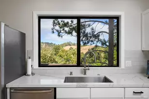 58 Oakland Ave, San Anselmo, CA 94960 - Photo 22