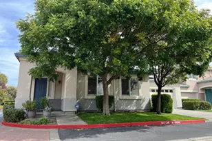 725 Big Sur Ct, Fairfield, CA 94533 - Photo 2