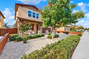 1535 Sword St, Dixon, CA 95620 - Photo 4