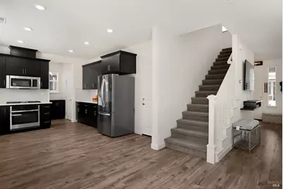 7465 Walker Way, Rohnert Park, CA 94928 - Photo 14