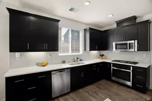 7465 Walker Wy, Rohnert Park, CA 94928 - Photo 10