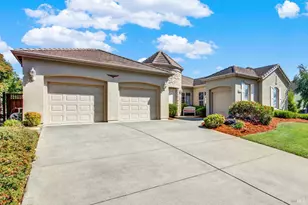 2921 Pebble Beach Cir, Fairfield, CA 94534 - Photo 4