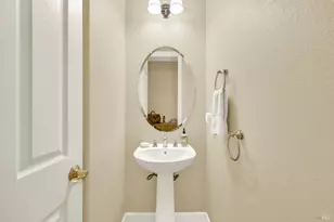 2921 Pebble Beach Cir, Fairfield, CA 94534 - Photo 34