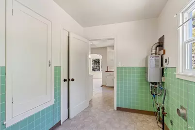910 S Cloverdale Boulevard, Cloverdale, CA 95425 - Photo 14