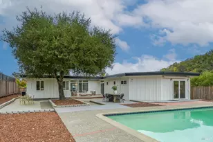 3 Renata Ct, Novato, CA 94947 - Photo 2