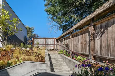 50 Western Drive, Point Richmond, CA 94801 - Photo 68