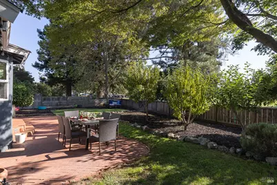 2371 Stonehouse Drive, Napa, CA 94558 - Photo 28
