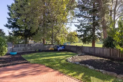 2371 Stonehouse Drive, Napa, CA 94558 - Photo 30