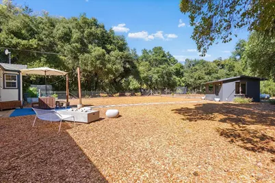 2460 W Dry Creek Road, Healdsburg, CA 95448 - Photo 34