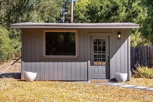 2460 W Dry Creek Rd, Healdsburg, CA 95448 - Photo 36