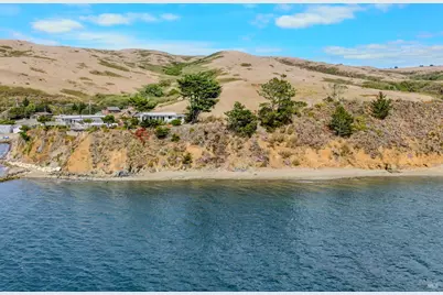 19145 Highway 1, Marshall, CA 94940 - Photo 18