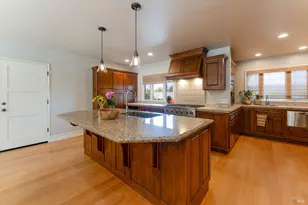 25 Highland Ct, Ukiah, CA 95482 - Photo 18