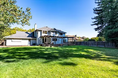 9323 Lakewood Drive, Windsor, CA 95492 - Photo 44