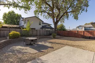 1141 Pedroncelli Dr, Windsor, CA 95492 - Photo 12