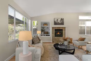 7127 17th Hole Dr, Windsor, CA 95492 - Photo 10