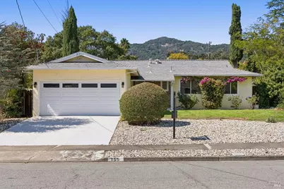 155 Blackstone Drive, San Rafael, CA 94903 - Photo 2