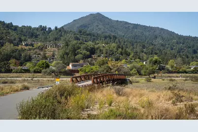 243 Kent Avenue, Kentfield, CA 94904 - Photo 28
