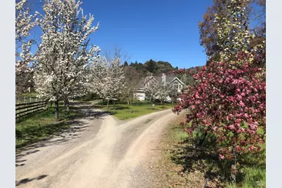25400 Hulbert Road, Yorkville, CA 95494 - Photo 18
