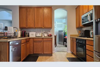 577 Barbaresco Court, Fairfield, CA 94534 - Photo 6