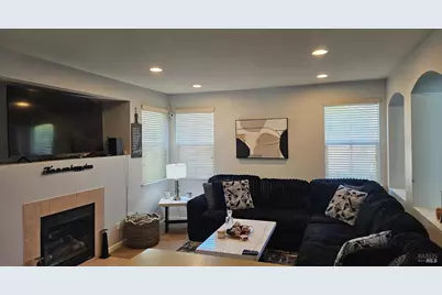 577 Barbaresco Court, Fairfield, CA 94534 - Photo 4