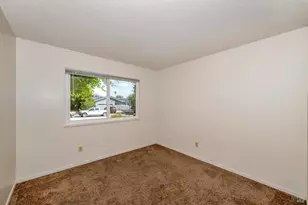 971 Estes Dr, Santa Rosa, CA 95409 - Photo 16