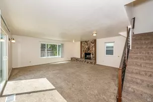 971 Estes Dr, Santa Rosa, CA 95409 - Photo 4