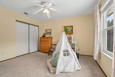 913 Stonewood Court, Vacaville, CA 95687 - Photo 24