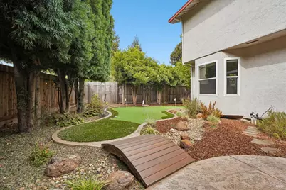 913 Stonewood Court, Vacaville, CA 95687 - Photo 42