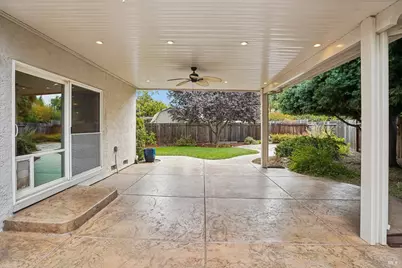 913 Stonewood Court, Vacaville, CA 95687 - Photo 40